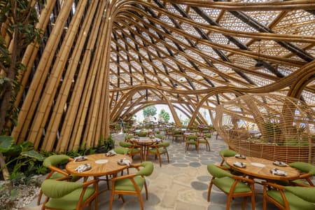 Luna Beach Club